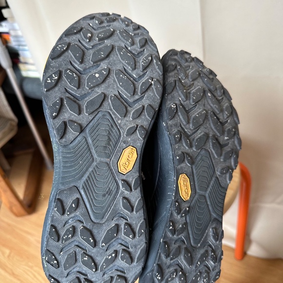 Hoka Waterproof Transport Goretex Mens Size 8 (41 1/3 EU / 7.5 UK) - Picture 4 of 7